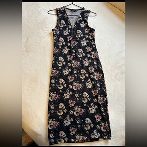 Women’s dress